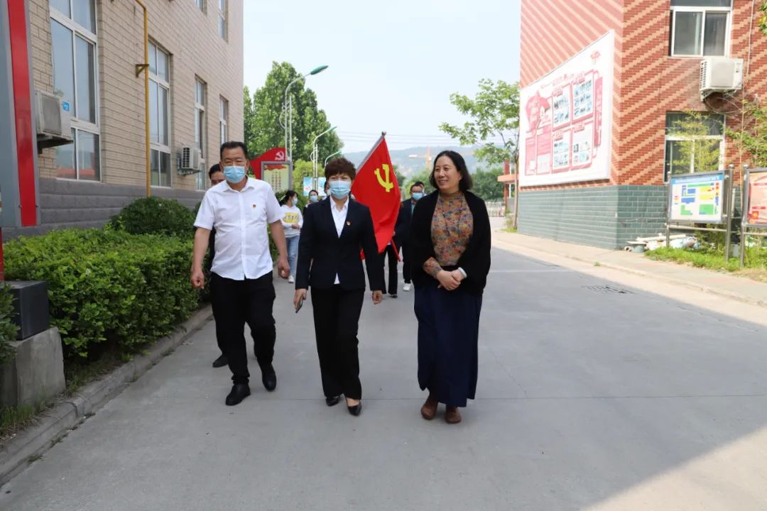 黨建引領(lǐng)丨中共三味奇公司黨支部與中國郵政儲蓄銀行股份有限公司三門(mén)峽市分行第一黨支部舉辦黨建共建活動(dòng)